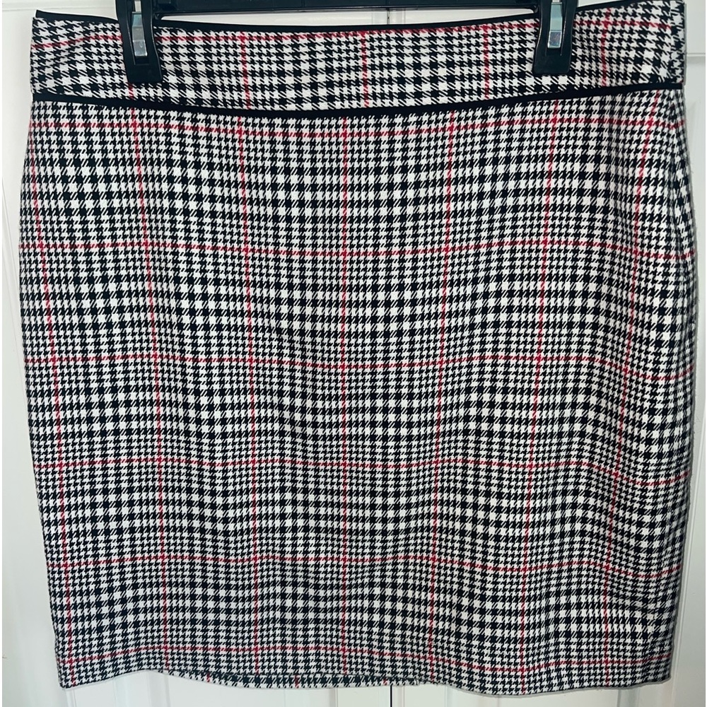 Banana Republic Hoodstooth Black White Red Skirt Womens 14